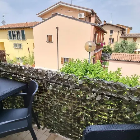 아파트 Sole Del Garda 10 라찌제